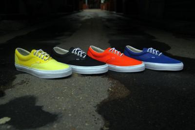Vans bunt Quelle: googlebilder Vans bunt Quelle: googlebilder