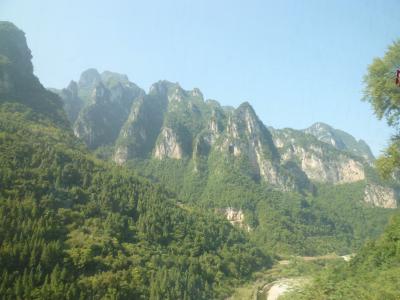 Berglandschaft am Weg nach Shennongjia