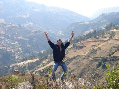 Gleich spring ich!...KATZE KATZE KATZE KATZE!<br />
<br />
Auf Rueckweg von den Ruinen am ersten Tag in Huaraz.