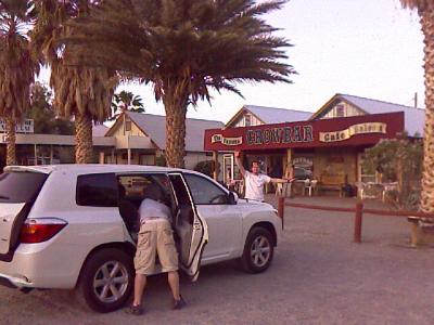 essen in der crowbar in shoshone