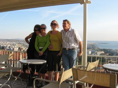 Was f&uuml;r eine Stadt! <br />
Was f&uuml;r Menschen! <br />
(: