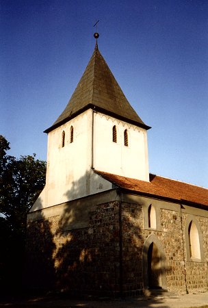 Kirche im Dorf K., heute