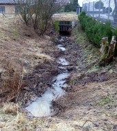 Am Kannennbäckerweg endet der offen Bachlauf