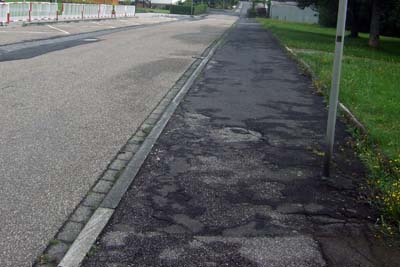 Bürgersteig an der Overberghalle