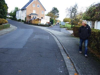 Die Straße "Auf der Schwarz" ist sanierungswürdig