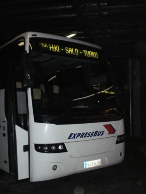 [Bild: Schnellbus von Helsinki nach Turku]