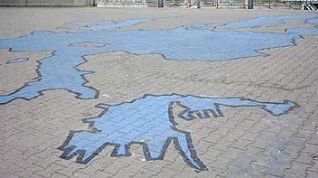 Bratislava. (novala) Bratislava. (novala)
