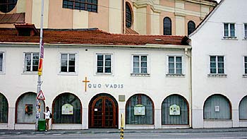 Bratislava. (novala) Bratislava. (novala)