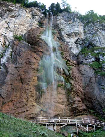 Skakavac waterfall. (novala) Skakavac waterfall. (novala)