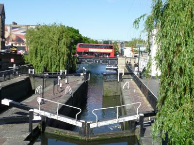 die bekannten Doppeldecker.