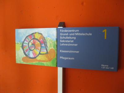 Pfennigparade schule innen