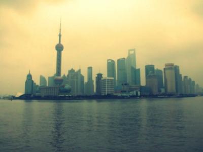 Eines der ersten Bilder von Shanghai: Klischee und trotzdem beeindruckend! Eines der ersten Bilder von Shanghai: Klischee und trotzdem beeindruckend!