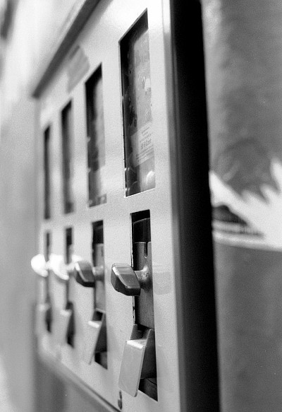 Minolta XG9 + Rokkor-PF 135/3,5 + PolypanF + Caffenol-C-H