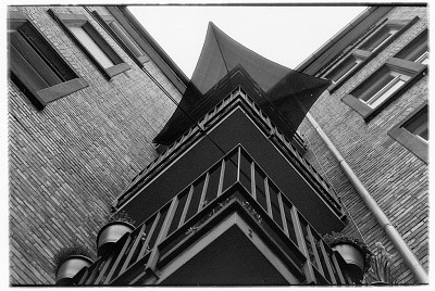 Revue Auto Reflex + Hexanon 52/1,8 + PolypanF + Caffenol-C-L Revue Auto Reflex + Hexanon 52/1,8 + PolypanF + Caffenol-C-L
