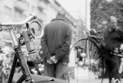 LEICA IIIc + SUMMITAR 1:2/5cm + Polypan-F + Caffenol-C-H