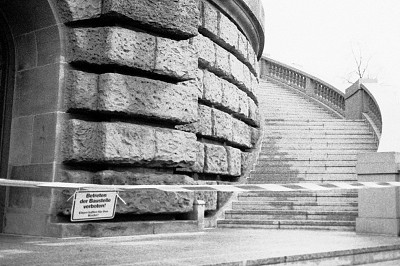 Leica Z2X + Tri-X-Pan 400 + Caffenol-c-L